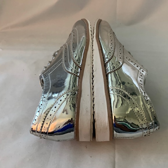 🔥1/2 of Summer Sale!🔥 Silver Metallic Kaytee Oxford Loafers - Picture 4 of 7